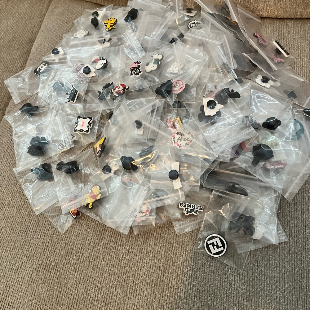 Croc charms